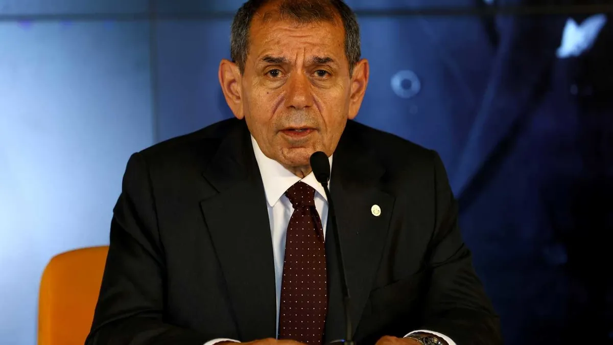 Dursun Özbek, Okan Buruk kararını duyurdu!