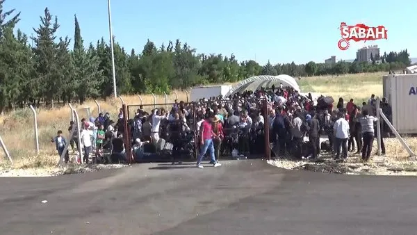 Kurban Bayramı ziyareti için ülkelerine geçmek isteyen 2 binden fazla Suriyeli sınır kapılarına akın etti