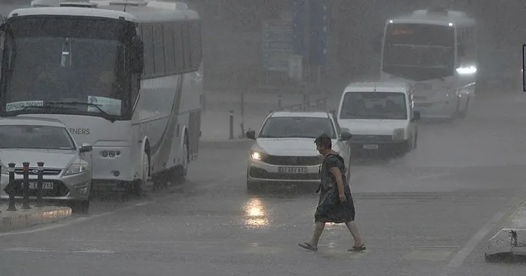 Meteoroloji hava durumu raporunu paylaştı! Hafta sonuna uyarısı; sağanak geliyor: İstanbul, Ankara, İzmir...