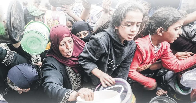 Dondurucu soğukta yalın ayak