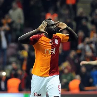 Mbaye Diagne transferinde sona gelindi! İşte Galatasaray'a ödenecek bonservis bedeli