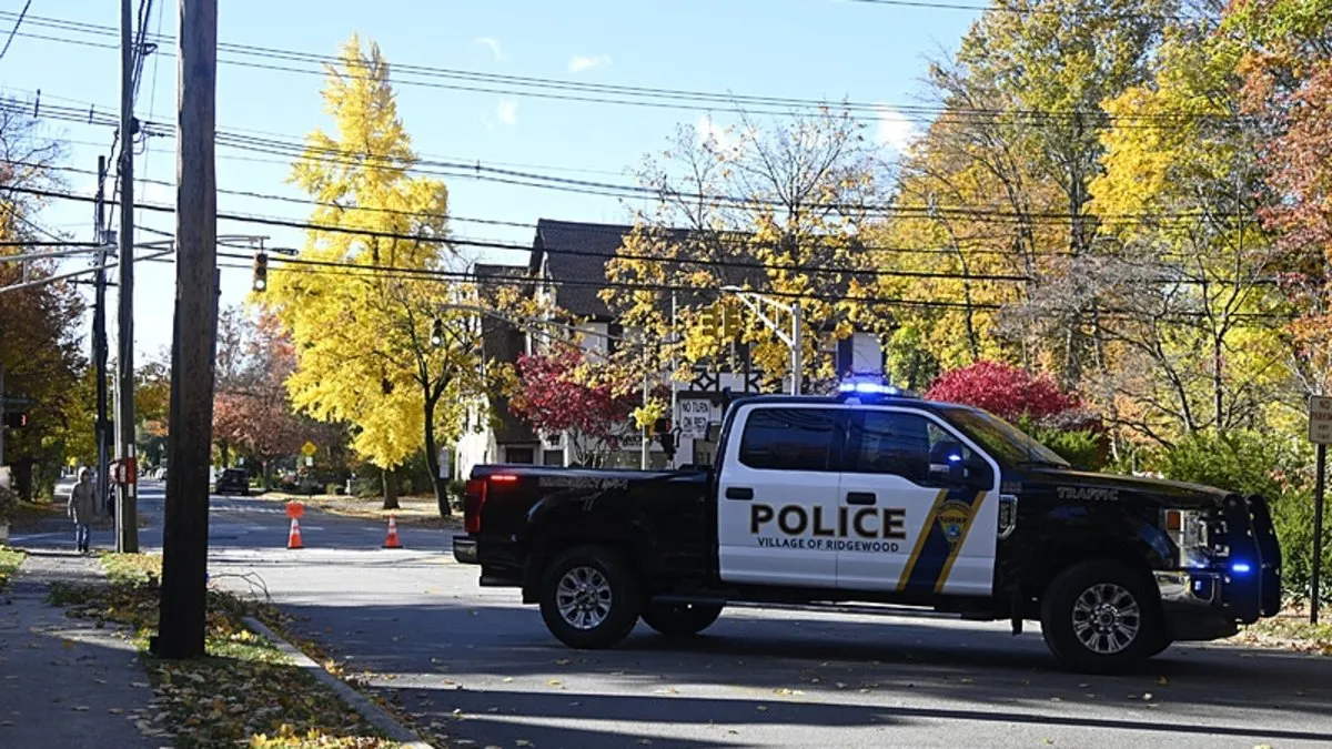 ABD New Jersey’da vali seçimlerinde bomba alarmı! Bazı oy verme merkezleri kapatıldı ABD New Jersey’da vali seçimlerinde bomba alarmı! Bazı oy verme merkezleri kapatıldı