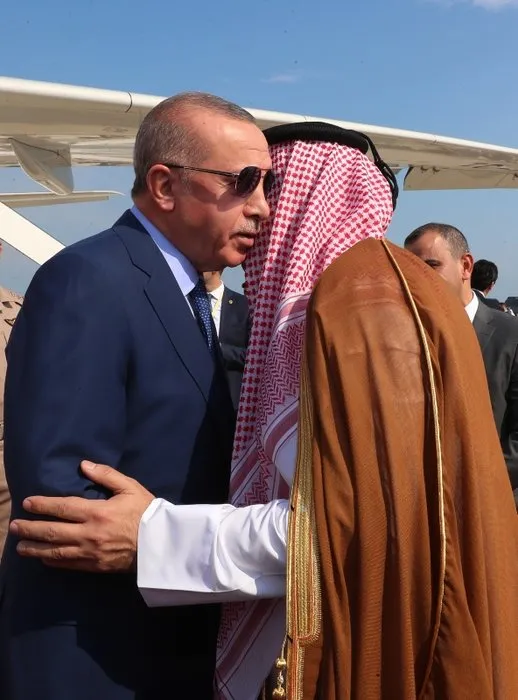 Başkan Erdoğan Katar'a indi! İşte Erdoğan'a yapılan karşılamadan görüntüler