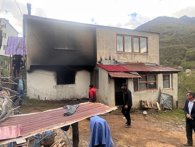 giresunda-feci-olay-cikan-yanginda-hayatini-kaybetti-1746628922113.jpeg