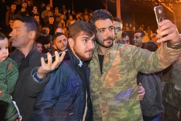 Yusuf Güney: Kariyerimin en anlamlı konserlerini Mehmetçiklerimize verdim