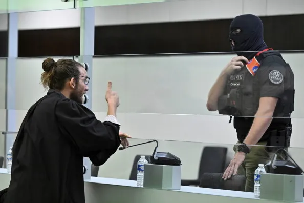 1790860926871.png Avrupa’da uyuşturucu operasyonu: Havaalanındaki şebeke çökertildi! 23 şüpheli gözaltında
