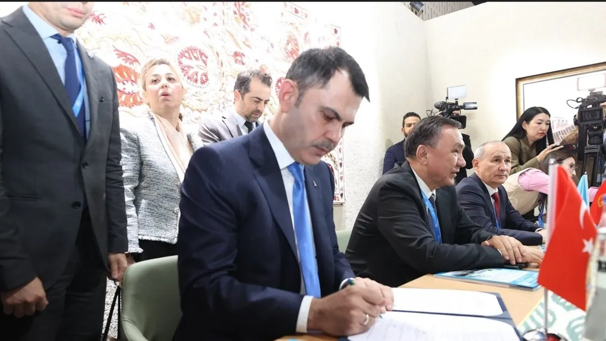 Türk dünyası devletleri arasında ortak çevre bildirgesi imzalandı! Bakan Kurum: Türkiye kardeşlerine her türlü desteği verecektir Türk dünyası devletleri arasında ortak çevre bildirgesi imzalandı! Bakan Kurum: Türkiye kardeşlerine her türlü desteği verecektir