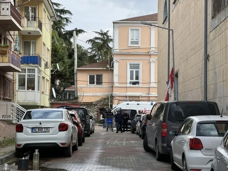 SON DAKİKA: Sarıyer’de Santa Maria Kilisesi’ne silahlı saldırı: 1 kişi hayatını kaybetti