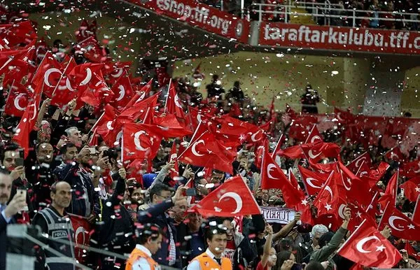 Antalya'da Milli Takım coşkusu!