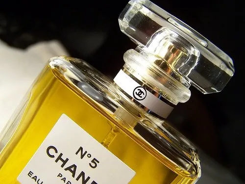 Dünyanın en pahalı 10 parfümü