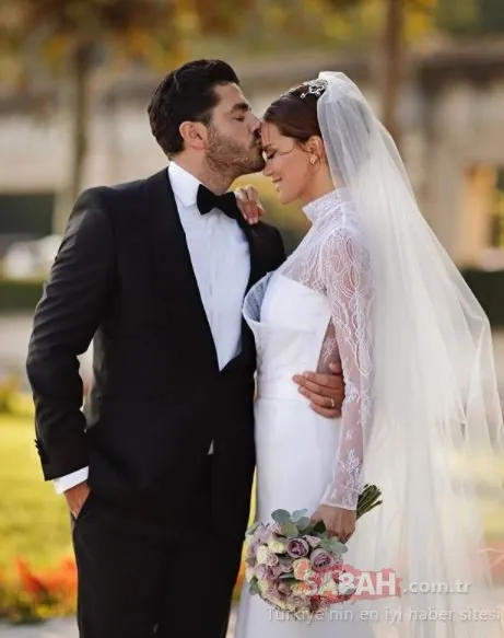Ebru Şallı eşini öpücüklere boğdu! Sosyal medyada ilgi odağı oldu