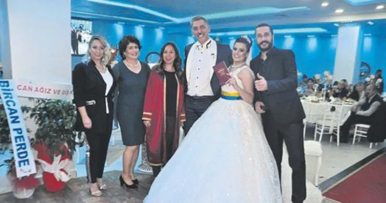 Düğünde çifte mutluluk yaşandı
