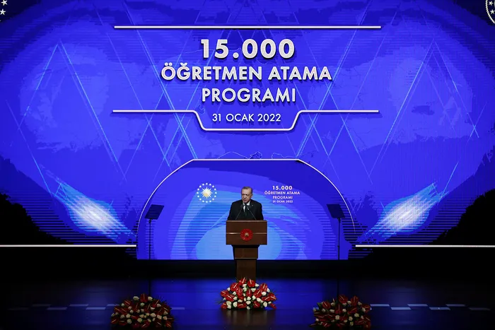 son-dakika-baskan-erdogandan-15-bin-ogretmen-atama-toreninde-yuz-yuze-egitim-aciklamasi-1643623517553.jpg