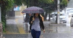 Meteoroloji’den son dakika hava durumu uyarısı! İstanbul için kritik tarih verildi: O güne dikkat; sağanak yağış yurda geri dönüyor