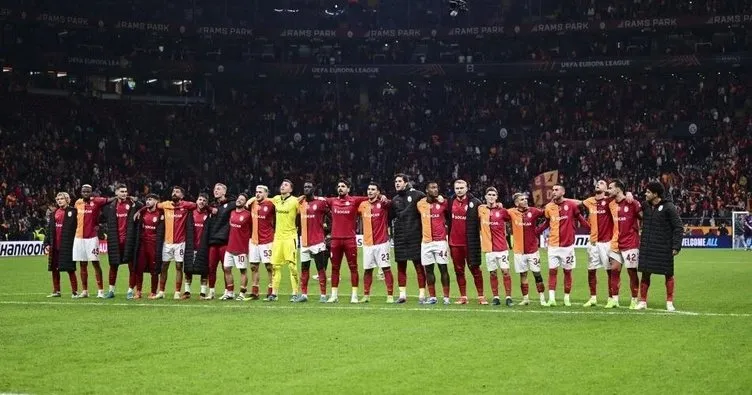 Son dakika: Galatasaray’da büyük değişim! İki kulvarı da kasıp kavuruyor...