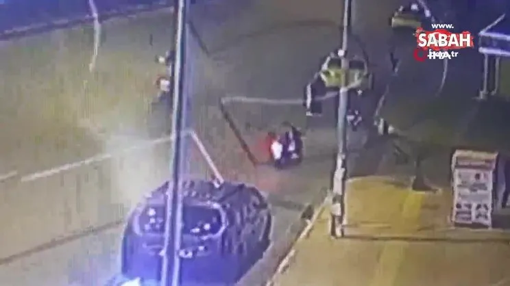 Mersin'de üniversiteli kızlara yabancı cisim atan motosikletli gençler yakalandı | Video