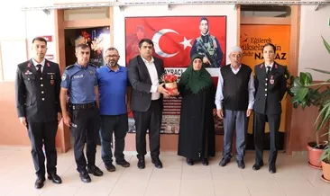 Şehit Bayracı kabri başında anıldı