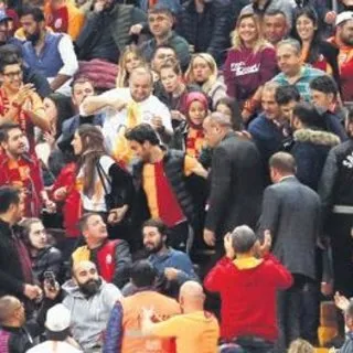 Albayrak taraftarı vermedi!