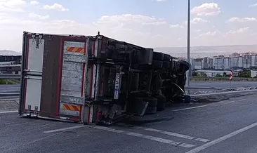 Kontrolden çıkan tır devrildi: 1 yaralı