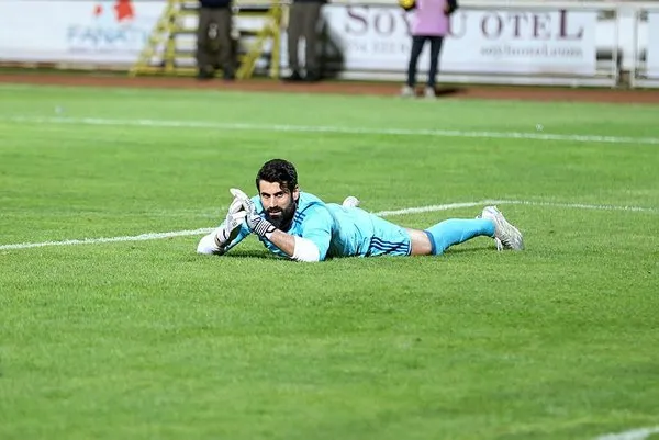 İşte Volkan Demirel'in Fenerbahçe uğruna reddettiği takımlar