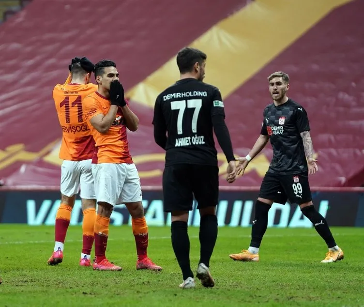 Son dakika: Galatasaray-Sivasspor maçı sonrası olay sözler! Bu Galatasaray’ şampiyon olamaz, Fatih Terim ve Arda Turan’ın...