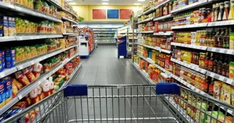 bayramda bakkallar ve sok bim a101