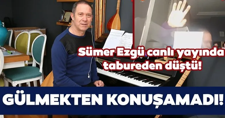 Türk halk müziği sanatçısı Sümer Ezgü canlı yayında tabureden düştü! Gülme krizine girdi!