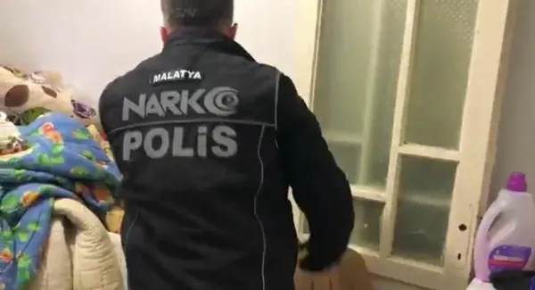 malatya-narkotik-polisi-zehir-tacirlerine-agir-darbe-vurdu-1745869605672.jpg