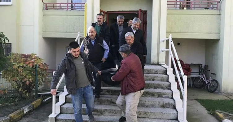 Gazeteci evinin merdivenlerinde ölü bulundu
