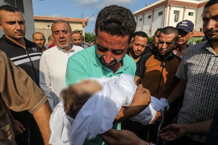 İSRAİL FİLİSTİN SON DAKİKA | İsrail açık açık savaş suçu işliyor! Sivilleri hedef aldı: Değdiği anda insan derisini eritiyor