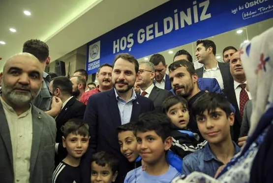 Enerji ve Tabii Kaynaklar Bakan'ı Berat Albayrak vatandaşlarla bir araya geldi - 2