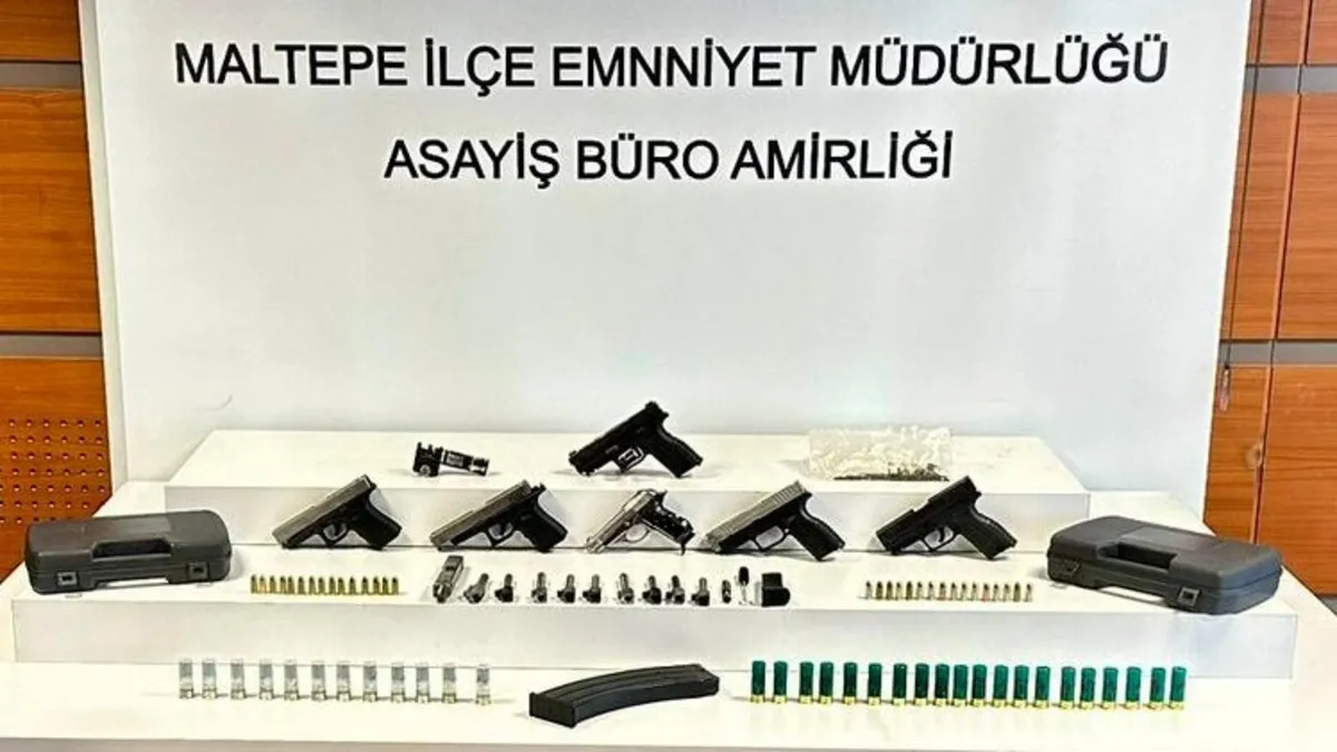 Silah ticareti yapıyordu… Yakalanıp tutuklandı… Silah ticareti yapıyordu… Yakalanıp tutuklandı…