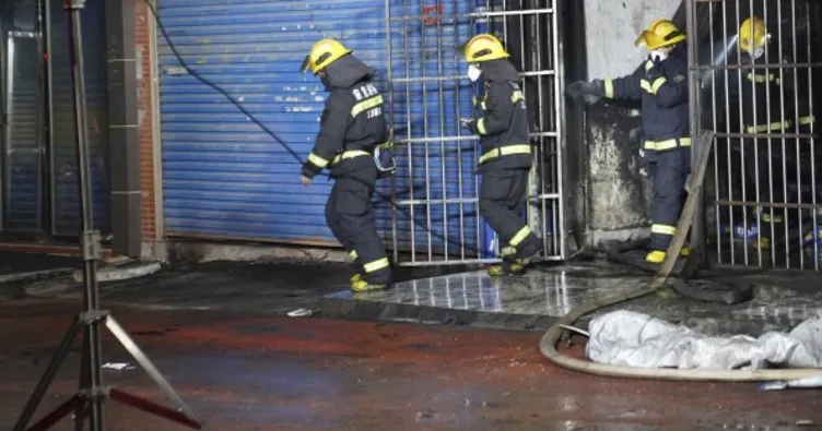 Çin’de 4 katlı binayı alevler sardı: 12 ölü