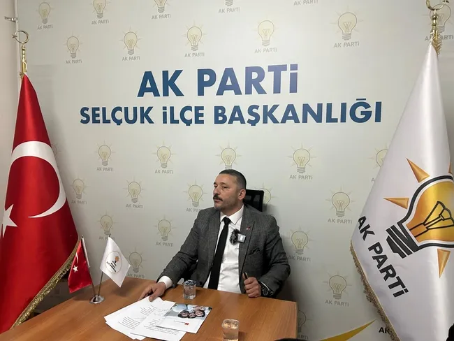 ak-parti-selcuk-ilce-baskani-bayraklidan-otopark-aciklamasi-1732732559087.jpg