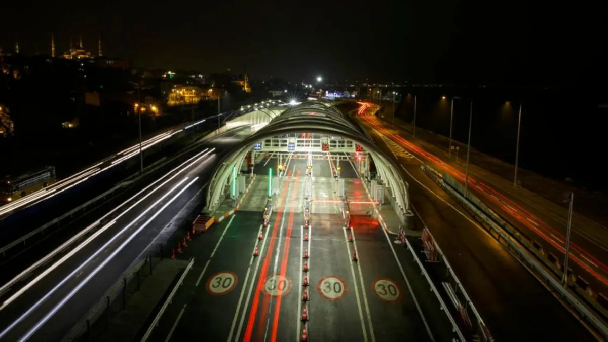 Avrasya Tüneli’nden 9 yılda 2,6 milyar dolarlık katkı Avrasya Tüneli’nden 9 yılda 2,6 milyar dolarlık katkı