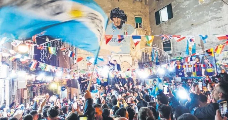 Dünya ayakta Arjantin sokakta