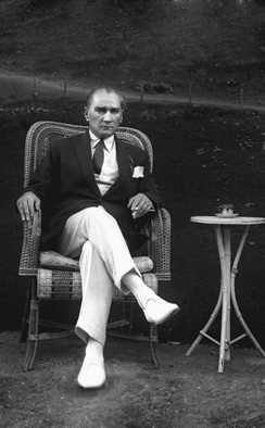 Atatürk’ün kendi ağzından hayat hikayesi