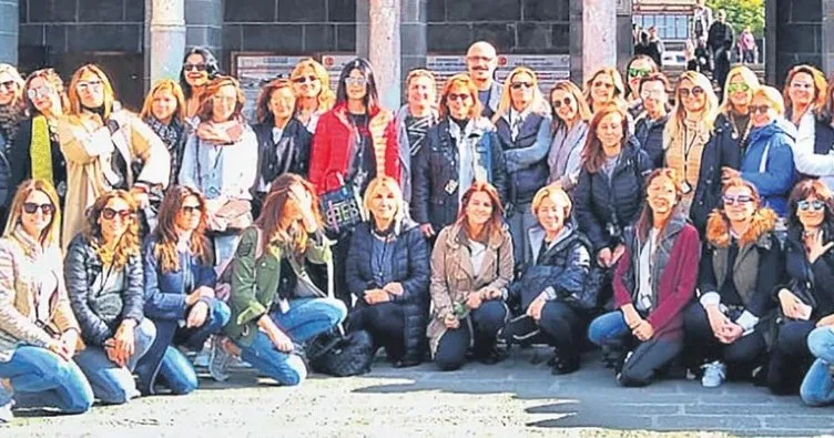İyilik için gezen 80 kadın Mardin’de