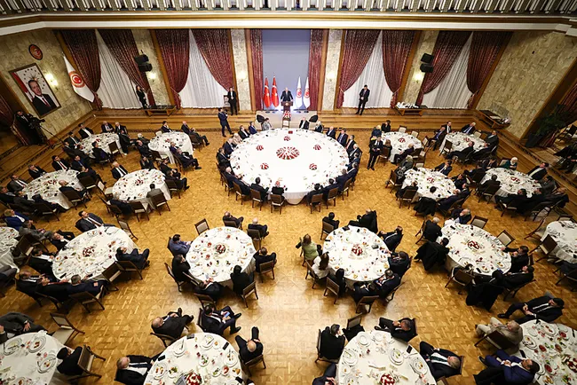 tbmm-baskani-kurtulmustan-kararlilik-vurgusu-tbmm-turkiyenin-sorunlarini-cozebilecek-kabiliyettedir-1772653753378.jpg TBMM Başkanı Kurtulmuş'tan kararlılık vurgusu: