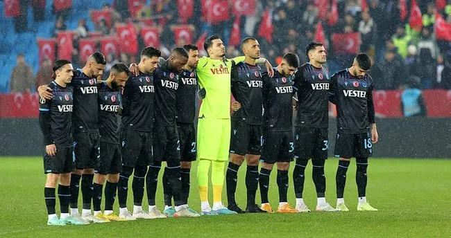 Son dakika haberi: Temsilcimiz Trabzonspor Basel deplasmanında! Karşılaşmada ilk 11'ler belli oldu...
