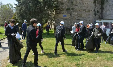 Öğrenciler çevre temizliği yaptı