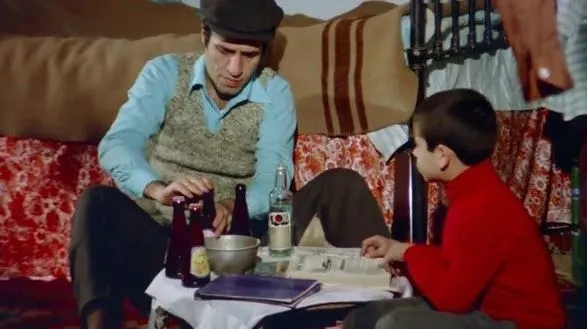 Kapıcılar Kralı’nda Seyit’in oğlu İbram olarak hafızalara kazınmıştı! Şimdiki halini gören inanamıyor...