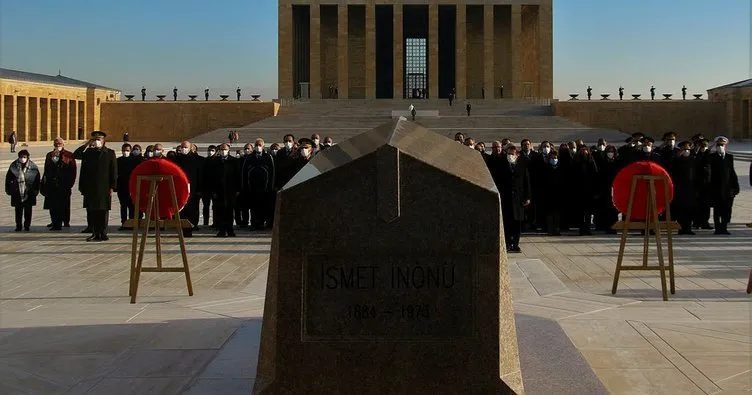 İkinci Cumhurbaşkanı İsmet İnönü vefatının 48. yılında mezarı başında anıldı