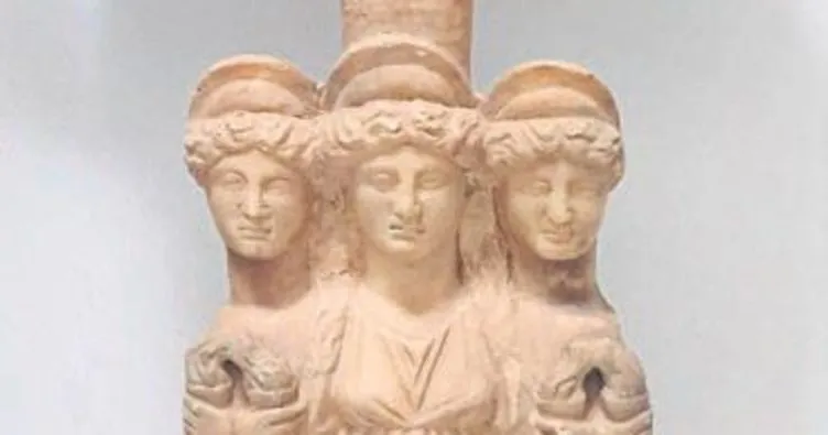 Roma Dönemi’ne ait 3 başlı heykel bulundu