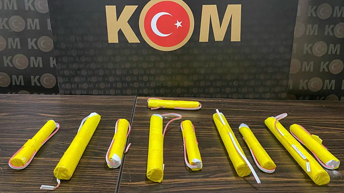 Tunceli’de kaçak define operasyonu: Patlayıcı madde ele geçirildi! Tunceli’de kaçak define operasyonu: Patlayıcı madde ele geçirildi!