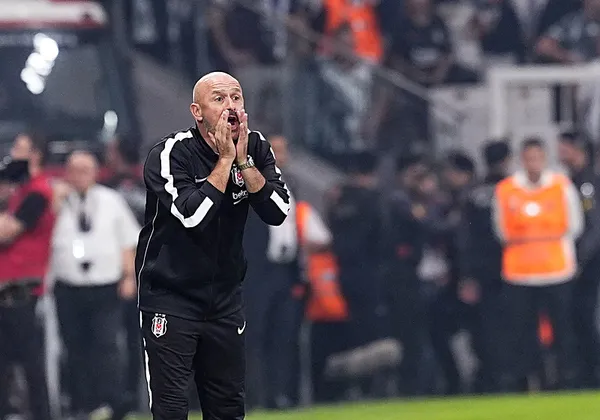 canli-super-ligde-besiktas-kocaelispor-maci-penalti-karari-goller-art-arda-1791737436600.jpeg