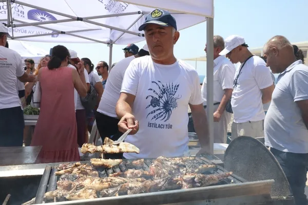 istilaci-aslan-baligini-avlama-yarismasi-duzenledi-1661097502963.jpeg