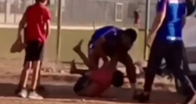 Mardin'de öğrencisini yerden yere vurmuştu! Tepki çeken görüntülerle ilgili yeni gelişme
