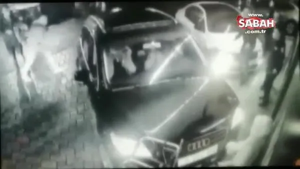 Aracı üzerlerine sürdüler! Böyle saldırıp kaçtılar! | Video