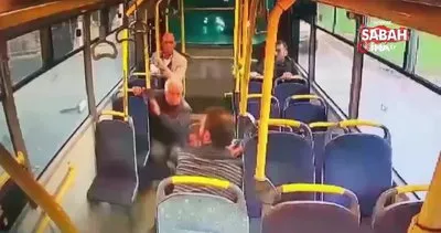 Halk otobüsüyle işçi servisi çarpıştı: Otobüsteki yolcular böyle savruldu | Video